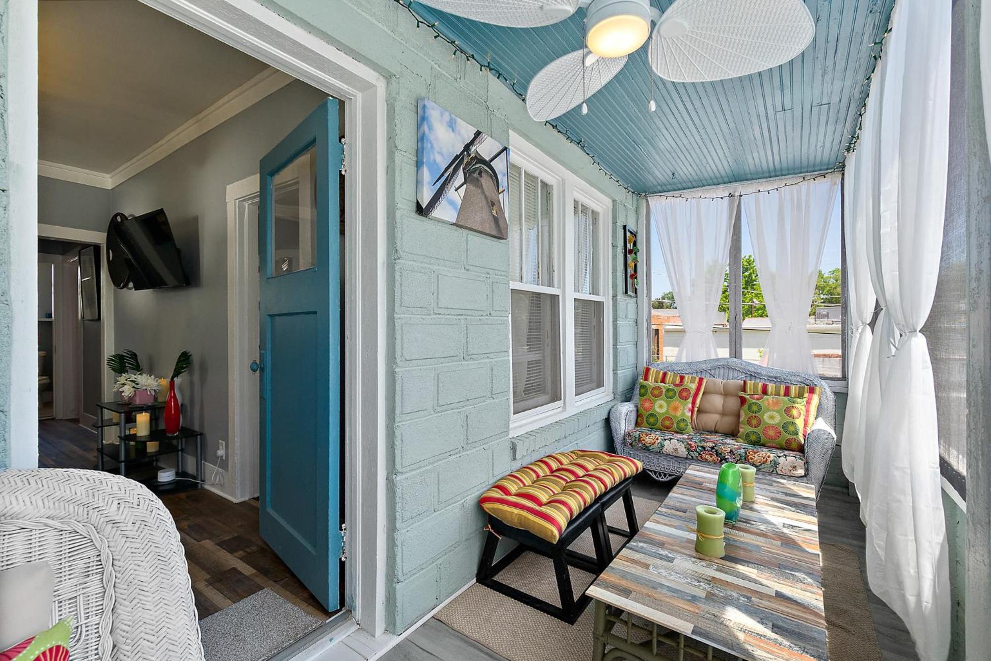 Casa Bella- Chic, Retro Apt- Steps To Historic District! St. Augustine Exterior foto